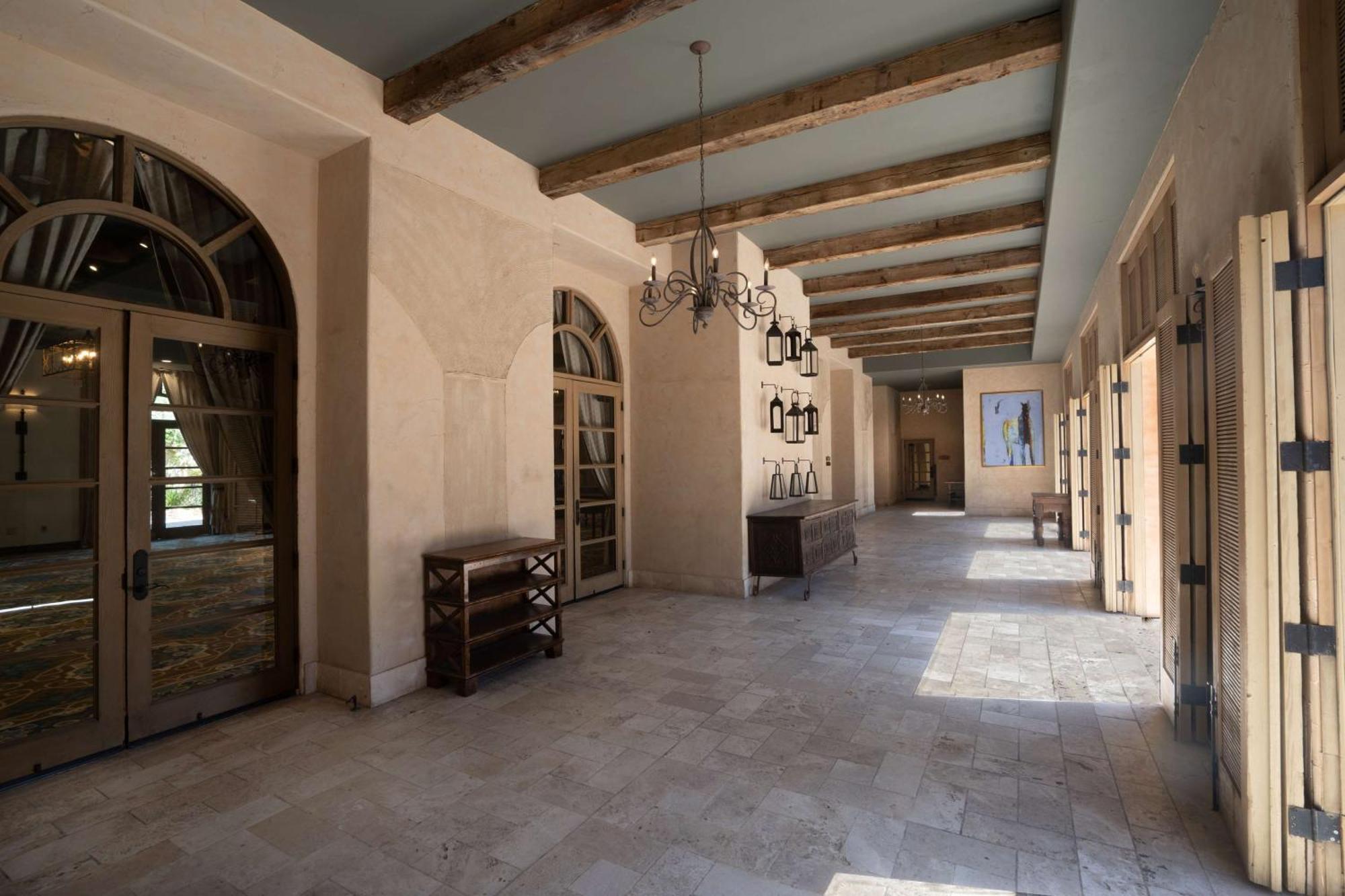 Royal Palms Resort And Spa, Part Of Hyatt Phoenix Exterior photo