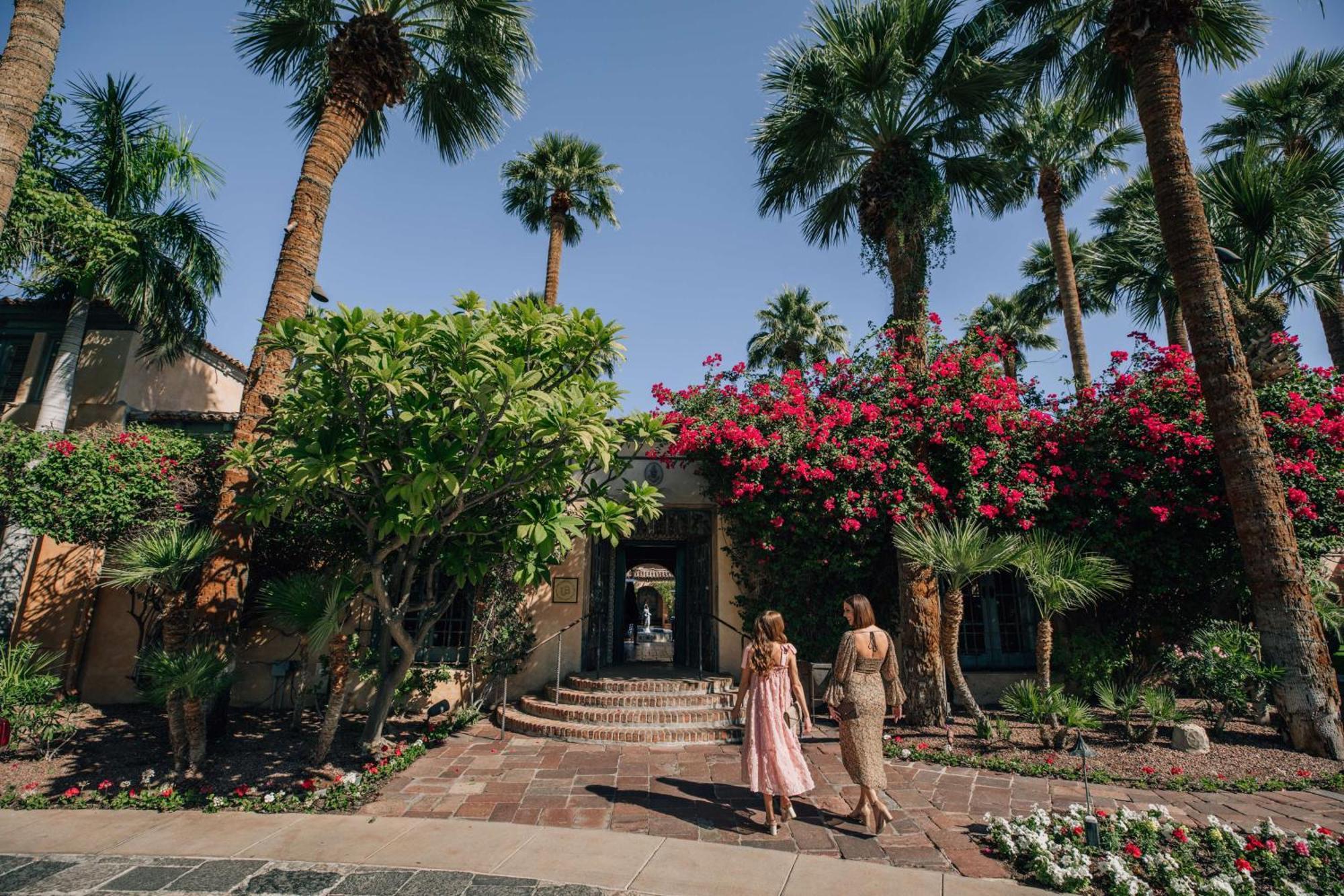 Royal Palms Resort And Spa, Part Of Hyatt Phoenix Exterior photo