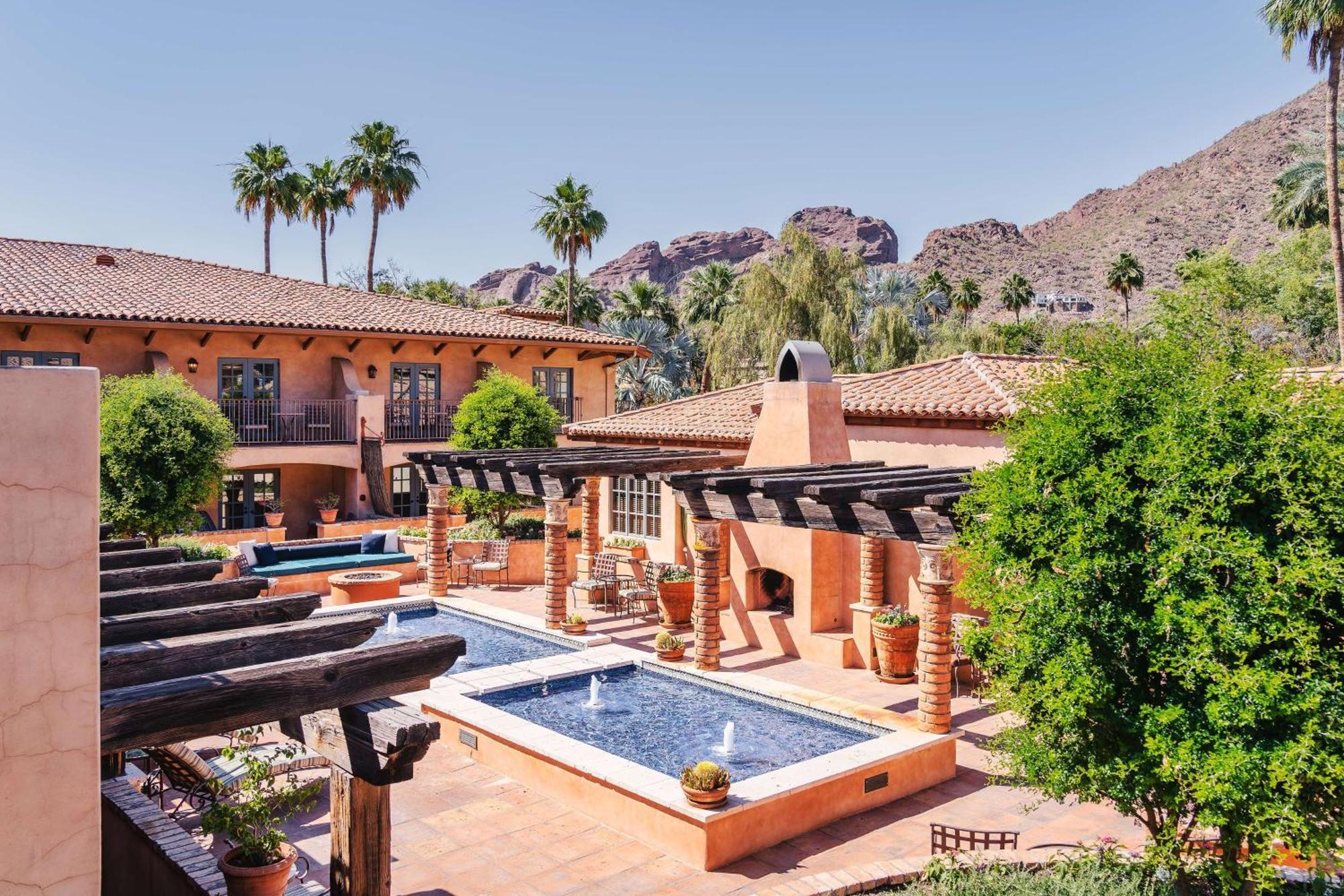 Royal Palms Resort And Spa, Part Of Hyatt Phoenix Exterior photo